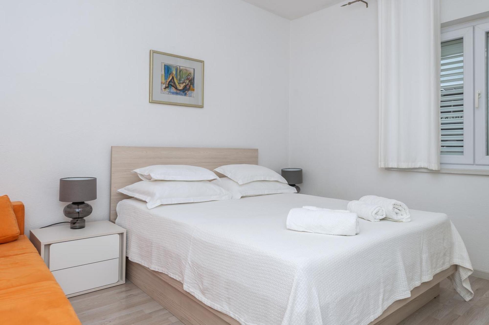Apartments Sokol Makarska Ngoại thất bức ảnh